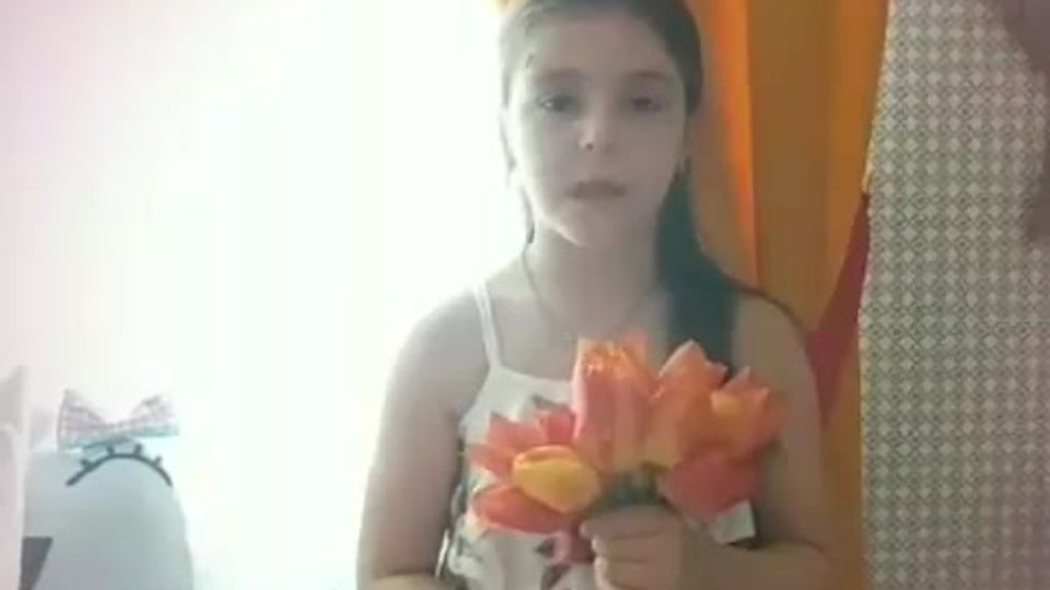 Олярник Кіра 6 років, вірш "День перемоги"